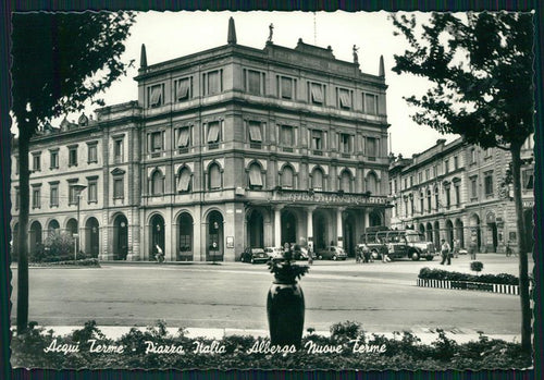 Alessandria Acqui Terme Piazza Italia Foto FG cartolina MZ4247 – fronte