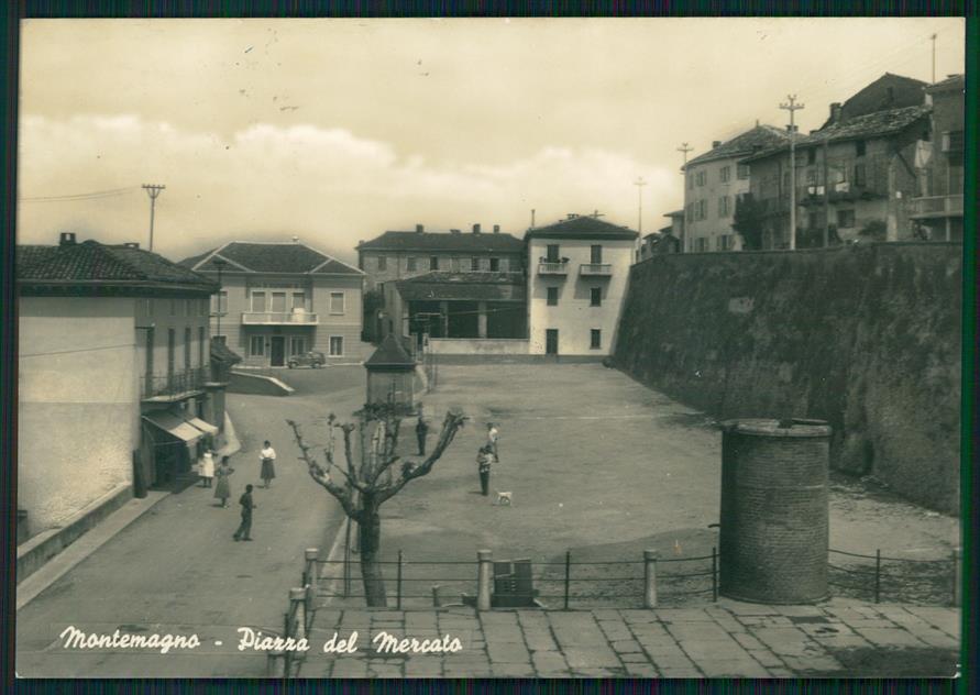 Asti Montemagno Piazza del Mercato Foto FG cartolina MZ4322 – fronte