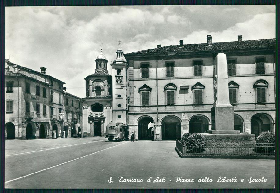 Asti San Damiano di Piazza della Libertà Scuole Foto FG cartolina MZ4326 – fronte