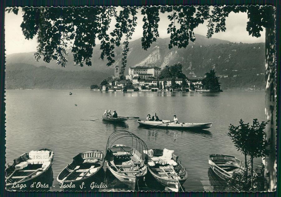 Novara Isola San Giulio Lago d'Orta Barche Foto FG cartolina MZ4336 – fronte