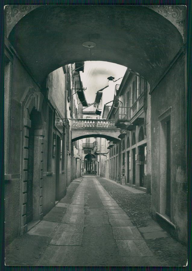 Novara Orta San Giulio Via Giovanelli Foto FG cartolina MZ4340 – fronte