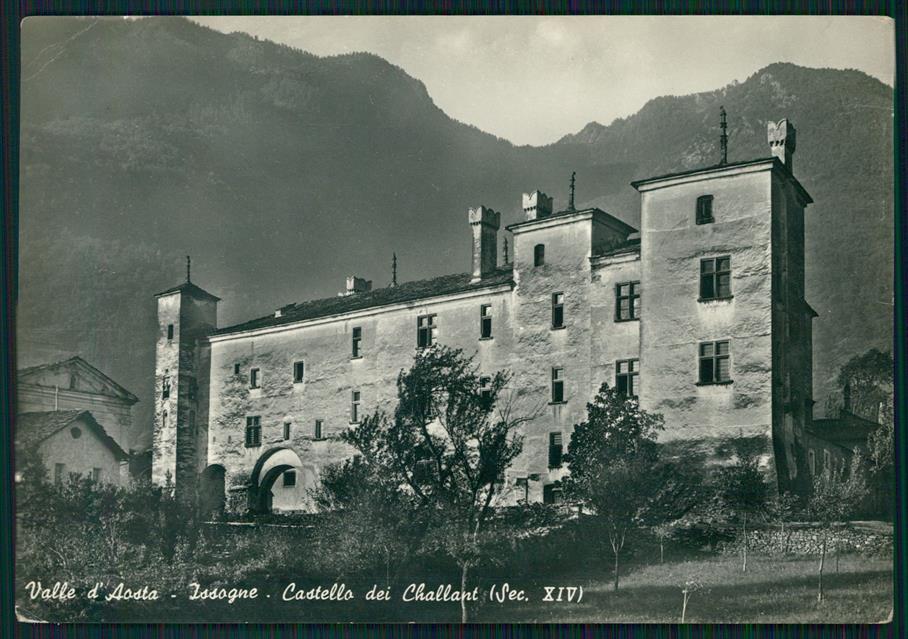 Aosta Issogne Castello dei Challant PIEGHE Foto FG cartolina MZ4428 – fronte