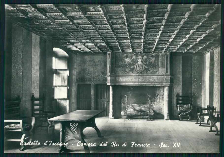 Aosta Issogne Castello di Foto FG cartolina MZ4442 – fronte