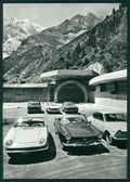 Aosta Courmayeur Entreves Traforo Auto Foto FG cartolina MZ4647 – fronte