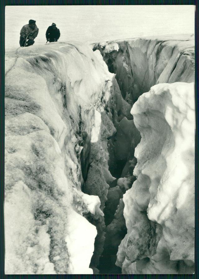 Aosta Ghiacciaio Alpinismo cartolina MZ4690 – fronte
