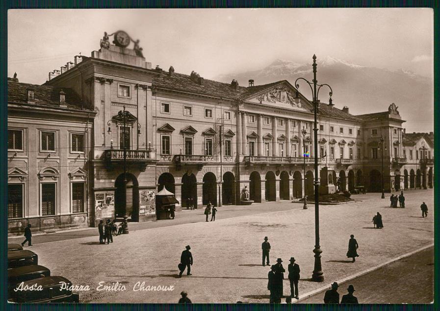 Aosta città Piazza Chanoux Foto FG cartolina MZ4764 – fronte