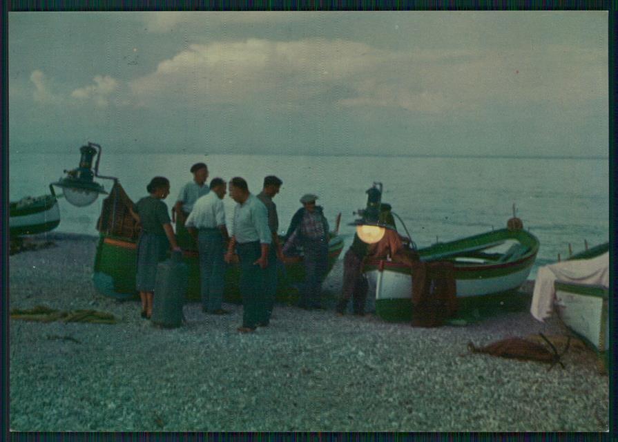 Savona Finale Ligure Pescatori Foto FG cartolina MZ4865 – fronte