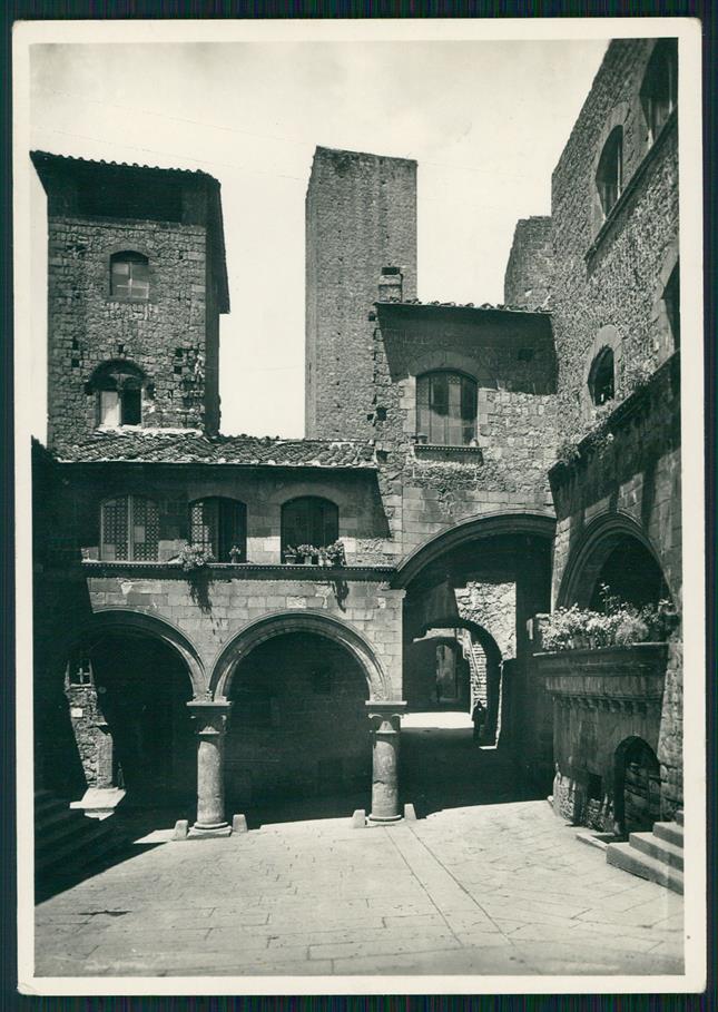 Viterbo città Piazza San Pellegrino Foto FG cartolina MZ5048 – fronte