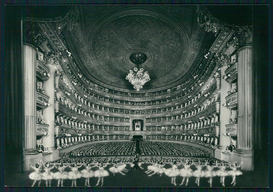 Milano città Teatro alla Scala Balletto Foto FG cartolina MZ5114 – fronte