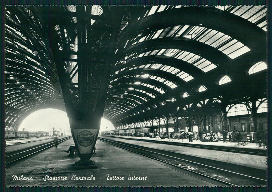 Milano città Stazione Centrale Tettoie Interne Foto FG cartolina MZ5124 – fronte