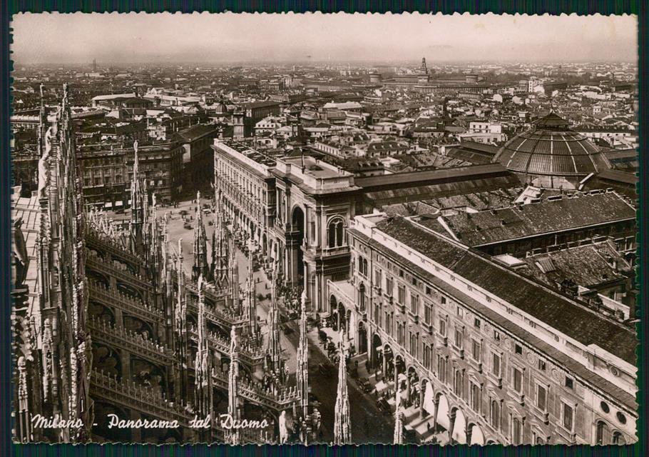Milano città Panorama dal Duomo Foto FG cartolina MZ5131 – fronte