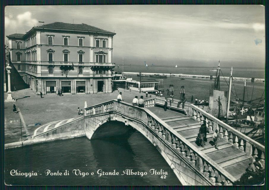 Venezia Chioggia Ponte di Vigo Grande Albergo Italia Foto FG cartolina MZ5196 – fronte