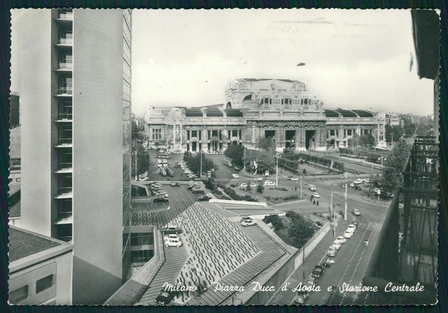 Milano città Piazza Duca d'Aosta Stazione Auto Foto FG cartolina MZ5221 – fronte