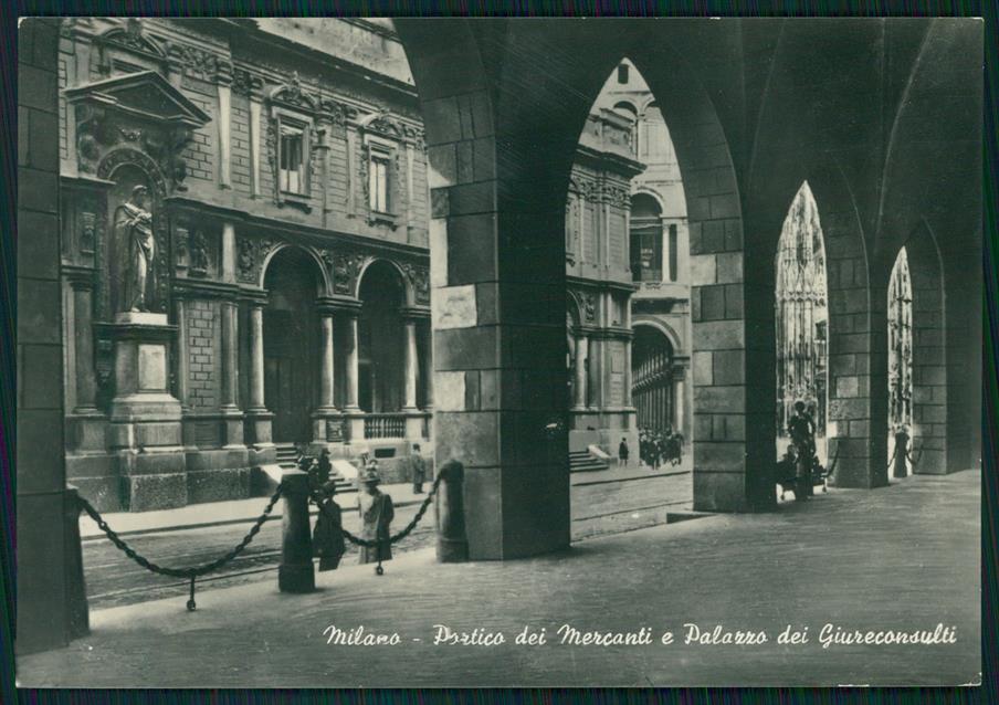 Milano città Portico dei Mercanti Palazzo Giureconsulti Foto FG cartolina MZ5222 – fronte