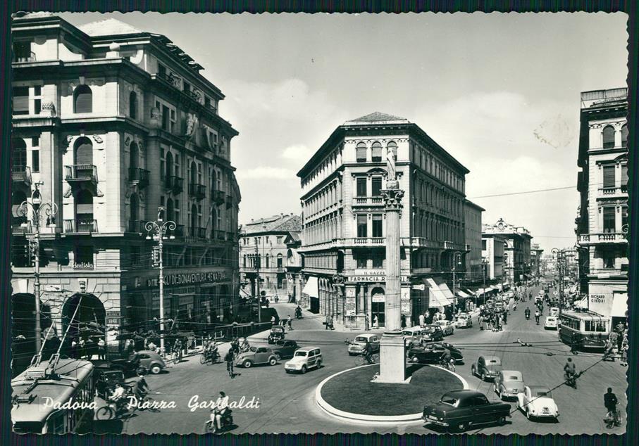 Padova città Piazza Garibaldi Auto Filovia Foto FG cartolina MZ5281 – fronte