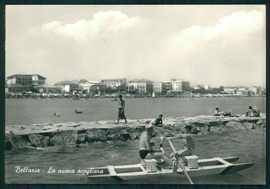 Rimini Bellaria Scogliera Barca PIEGA Foto FG cartolina MZ5345 – fronte