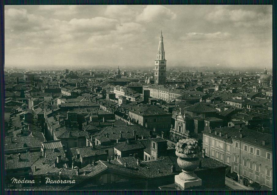 Modena città Panorama Foto FG cartolina MZ5364 – fronte