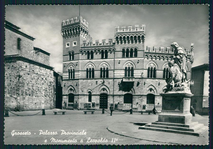 Grosseto città Palazzo Provinciale Foto FG cartolina MZ5401 – fronte