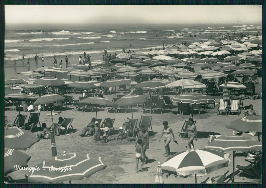 Lucca Viareggio Spiaggia Foto FG cartolina MZ5423 – fronte
