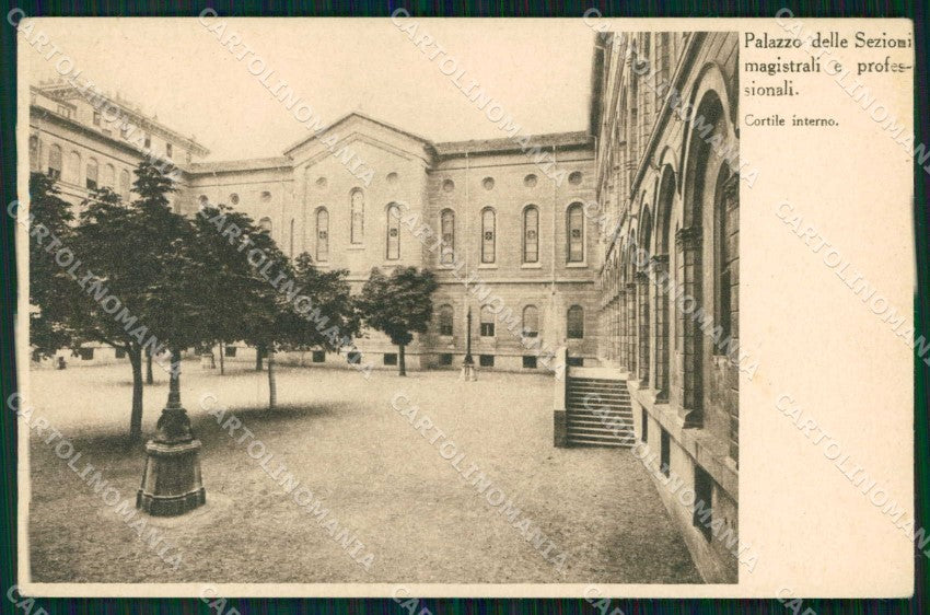 Torino Città Istituto Nazionale Figlie Militari Cortile Interno cartolina MZ5651 – fronte