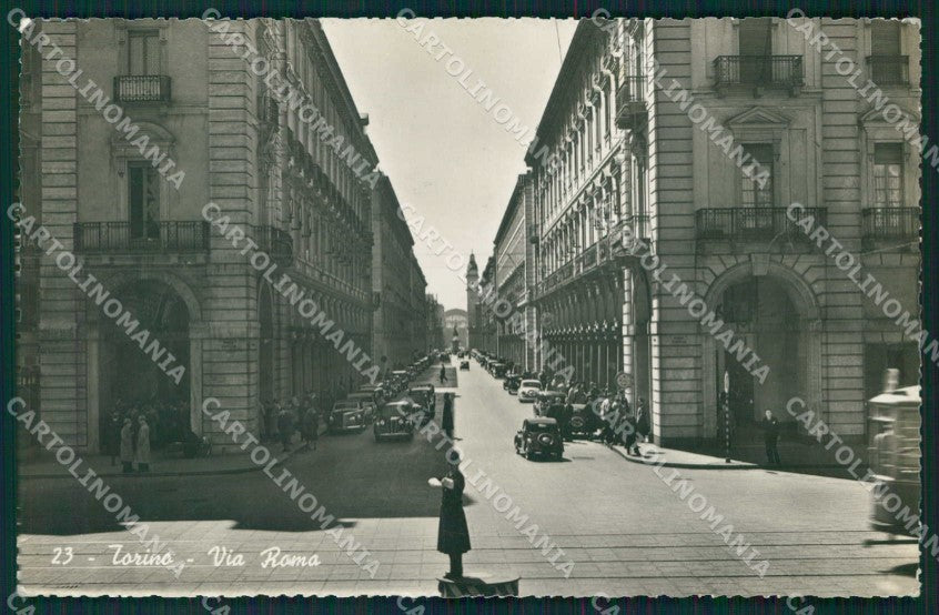 Torino Città Via Roma Vigile Foto cartolina MZ7696 – fronte