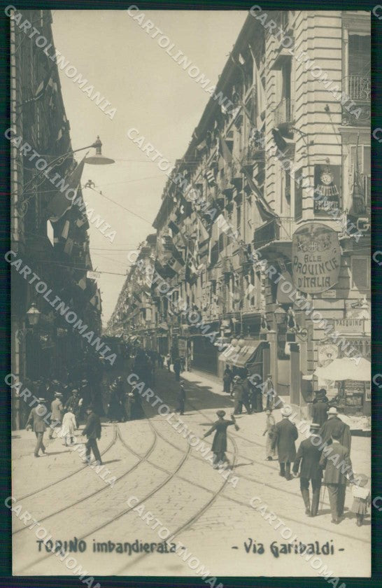 Torino Città Via Garibaldi Bandiere Foto cartolina MZ7819 – fronte