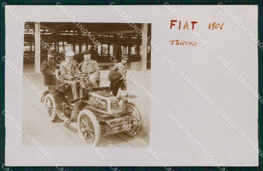 Torino Città Stabilimento Fiat Uomini su Auto Foto cartolina MZ8860 – fronte