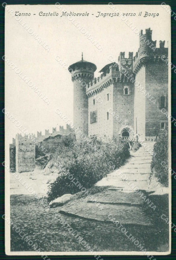 Torino Città Castello Medioevale Ingresso Verso Borgo cartolina MZ8896 – fronte