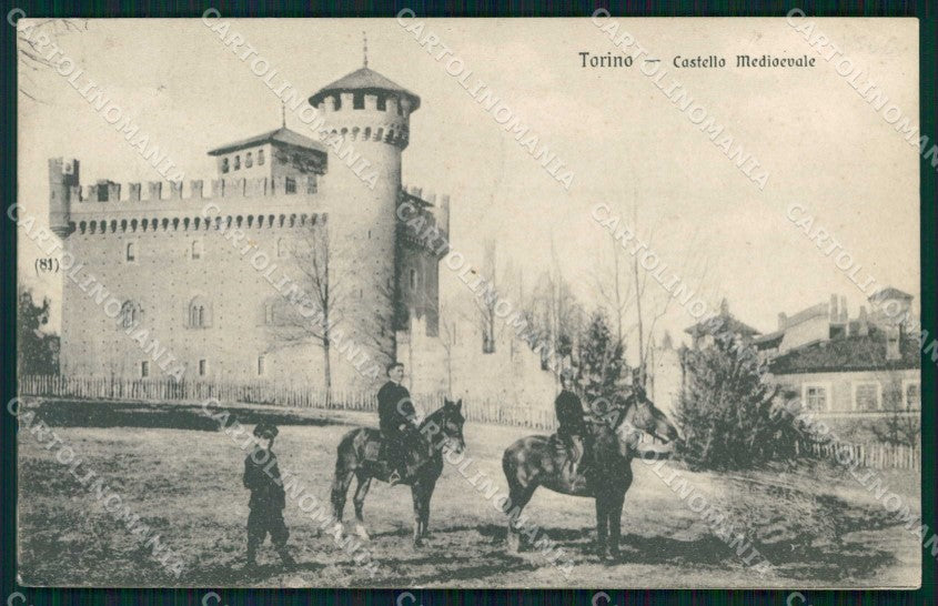 Torino Città Castello Medioevale cartolina MZ8937 – fronte