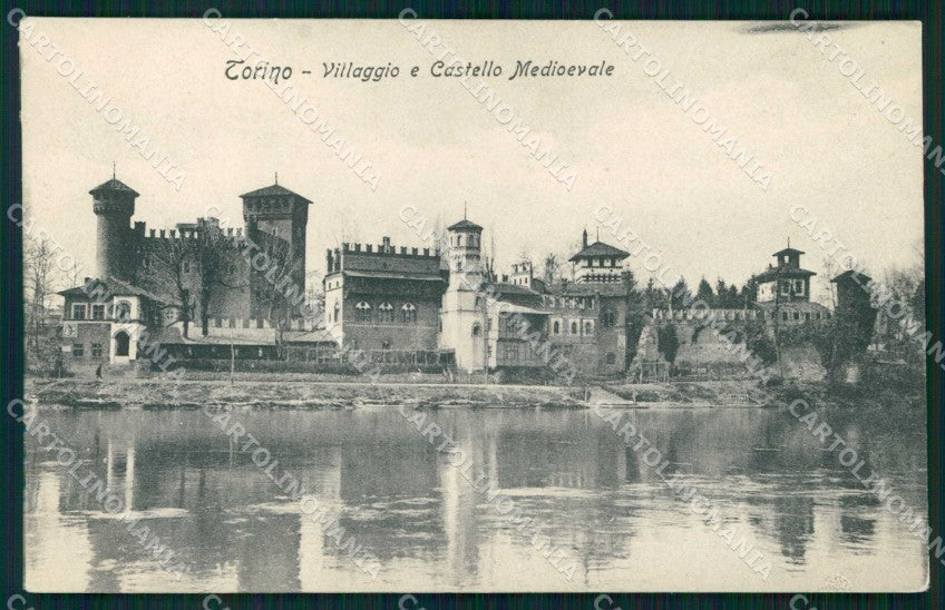 Torino Città Villaggio Castello Medioevale cartolina MZ9348 – fronte