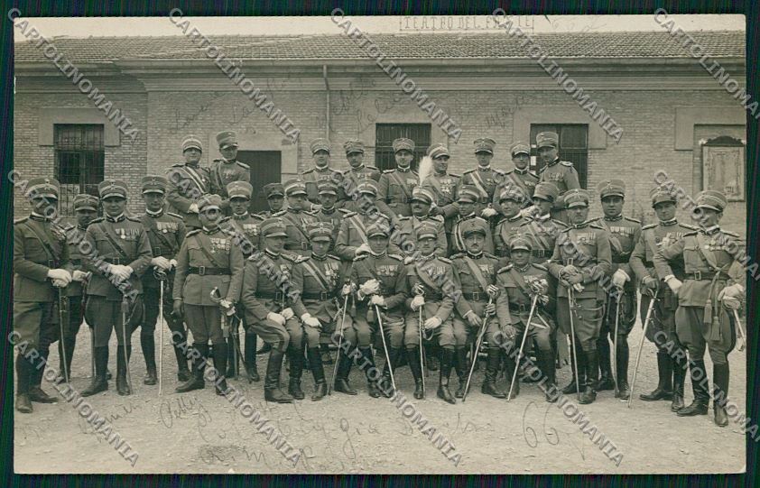 Reggio Emilia città Militari Foto cartolina QK0260 – fronte