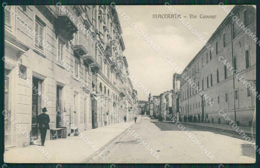 Macerata Città cartolina QK6481 – fronte