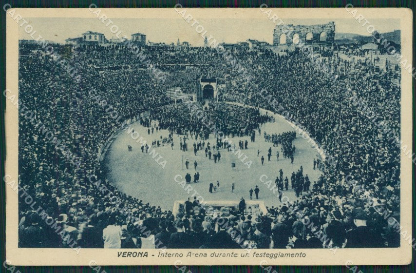 Verona Città Arena cartolina QK7323 – fronte