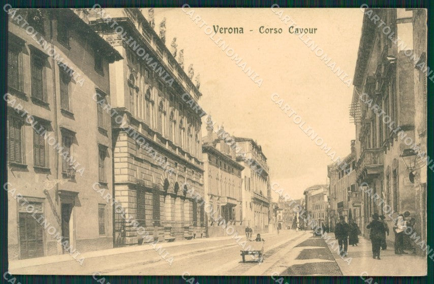 Verona Città PIEGHINE cartolina QK7344 – fronte