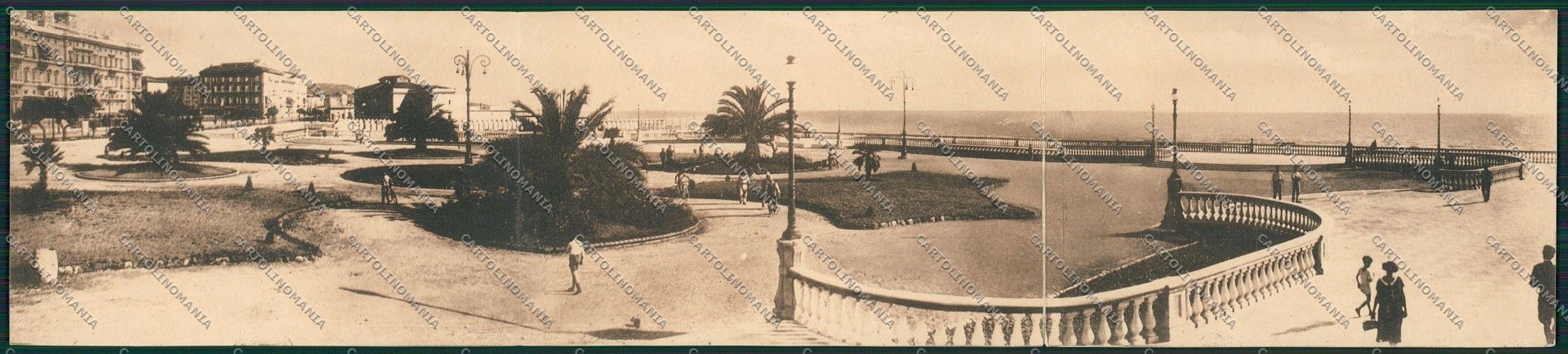 Livorno Città Tripla Panoramica cartolina QQ3609 – fronte