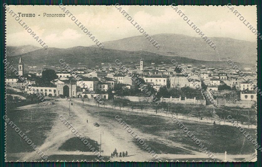 Teramo Città cartolina QQ4146 – fronte