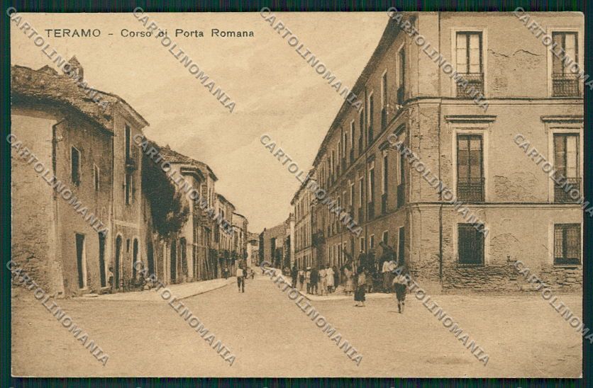 Teramo Città cartolina QQ4220 – fronte