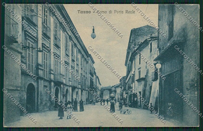 Teramo Città cartolina QQ4255 – fronte
