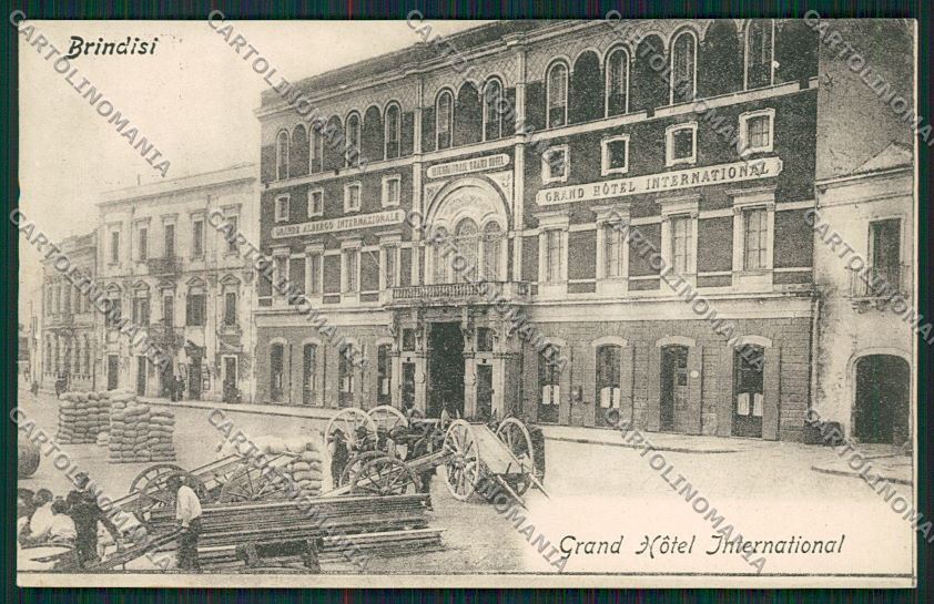 Brindisi Città cartolina QQ4701 – fronte