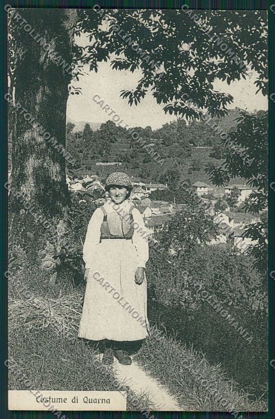 Verbania Valstrona Quarna Costumi cartolina QQ5633 – fronte