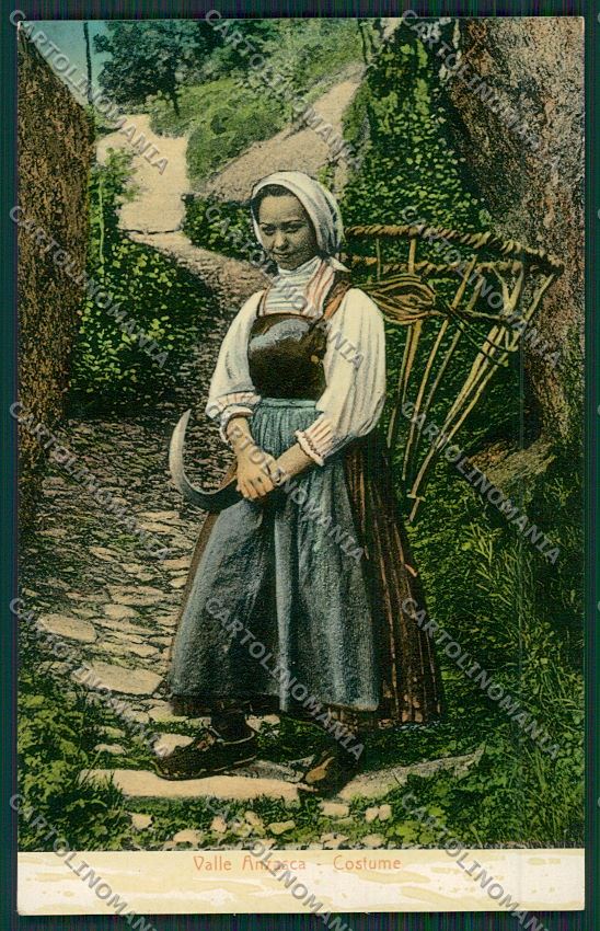 Verbania Vall'Anzasca Costumi cartolina QQ5673 – fronte