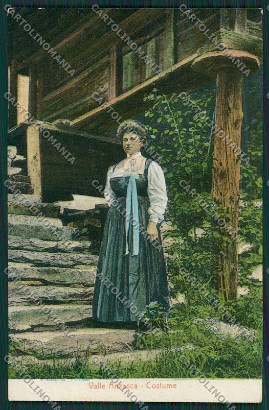 Verbania Vall'Anzasca Costumi cartolina QQ5674 – fronte