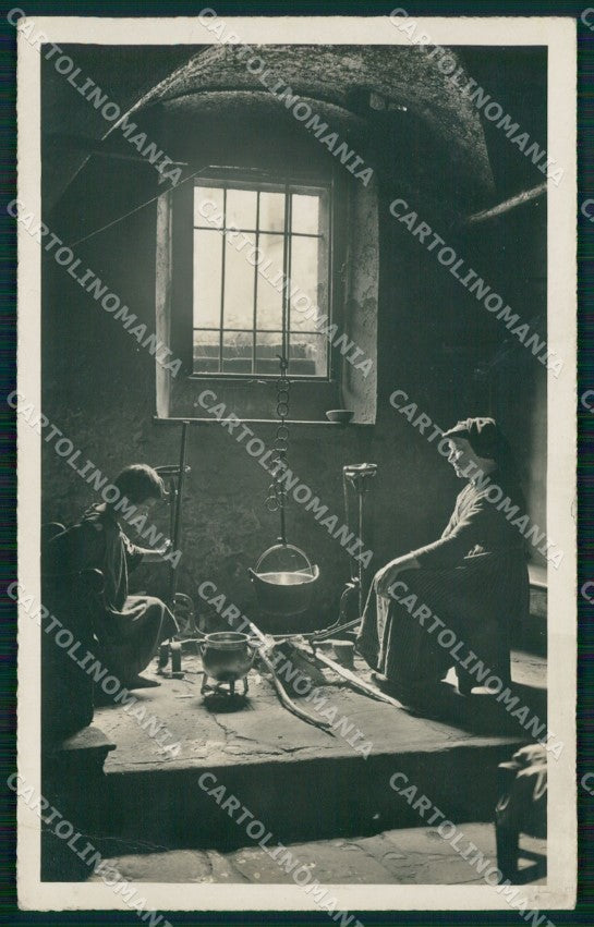 Udine Carnia Costumi PIEGA Foto cartolina QT2958 – fronte