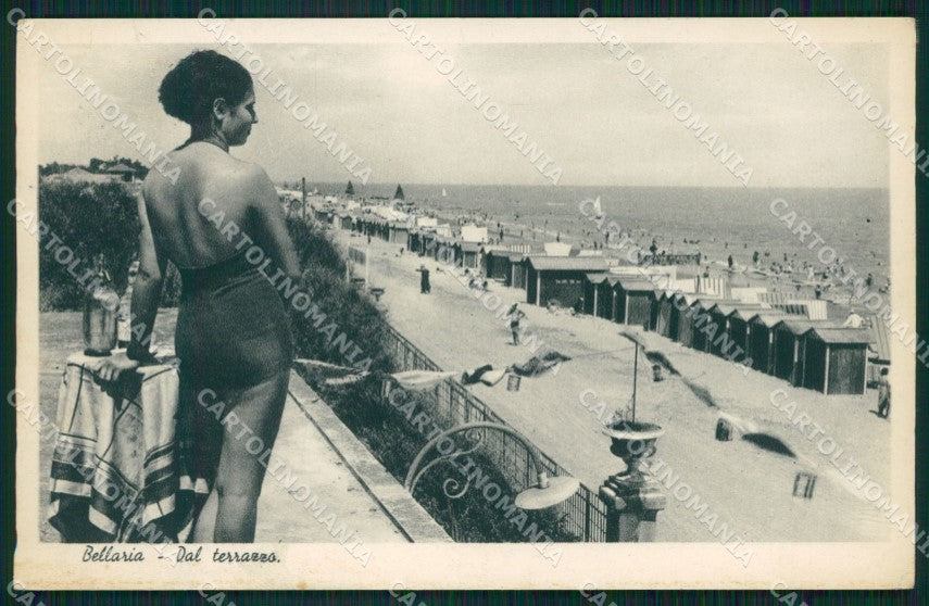 Rimini Bellaria Spiaggia Pin Up cartolina QT3208 – fronte