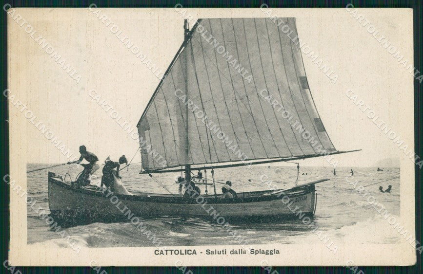 Rimini Cattolica Spiaggia Barca cartolina QT3278 – fronte