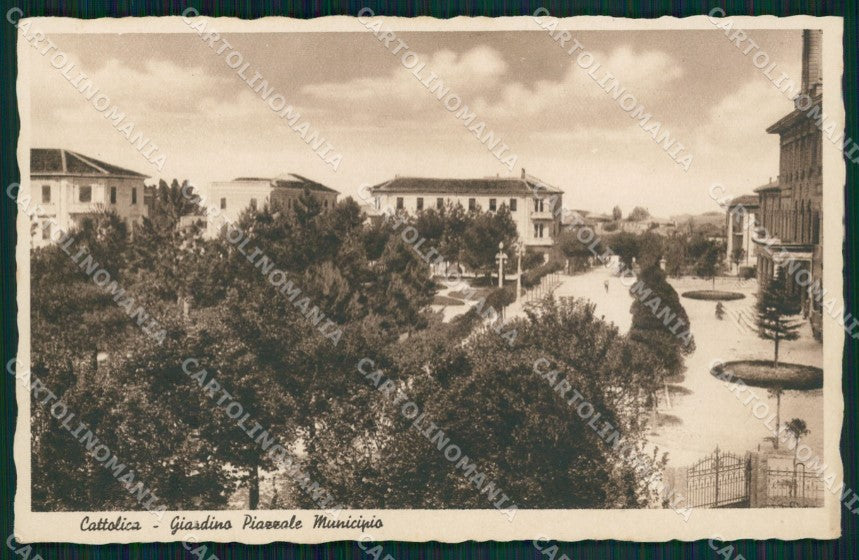 Rimini Cattolica Municipio cartolina QT3291 – fronte