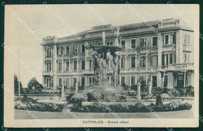 Rimini Cattolica Fontana cartolina QT3293 – fronte