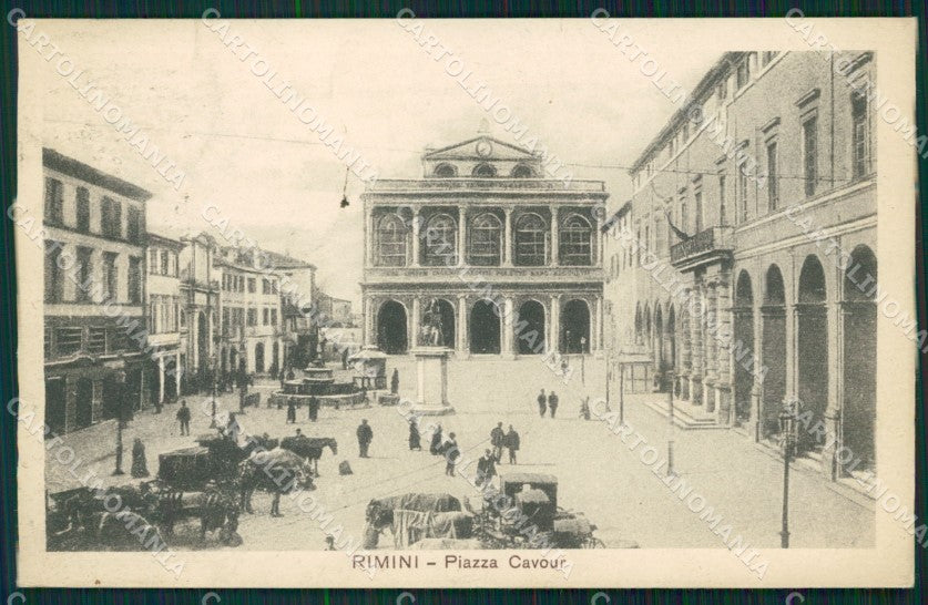 Rimini Città Piazza Cavour Carrozze cartolina QT3543 – fronte