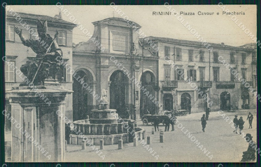 Rimini Città Piazza Cavour Pescheria Auto cartolina QT3546 – fronte