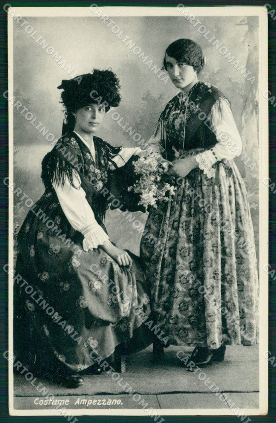 Belluno Cortina d'Ampezzo Costumi cartolina QT3745 – fronte
